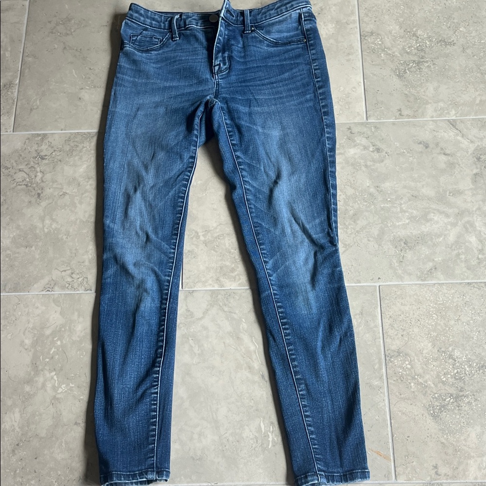 Stylish Blue Skinny Jeans for Women